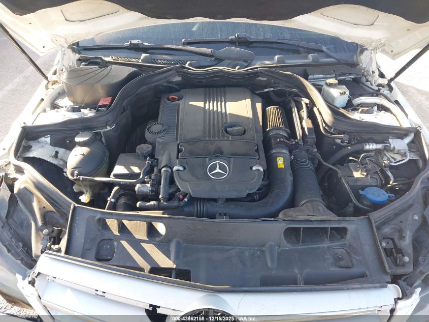 2014 Mercedes-Benz C-Class C 250 Sport/Luxury VIN: WDDGF4HB9EA945465 Lot: 43862158