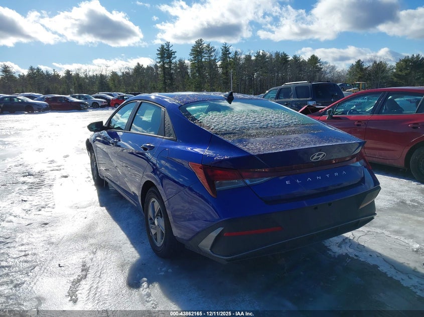 2024 Hyundai Elantra Se