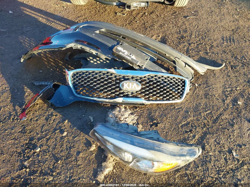 2018 Kia Sorento 2.4L Lx VIN: 5XYPG4A37JG374420 Lot: 43862181