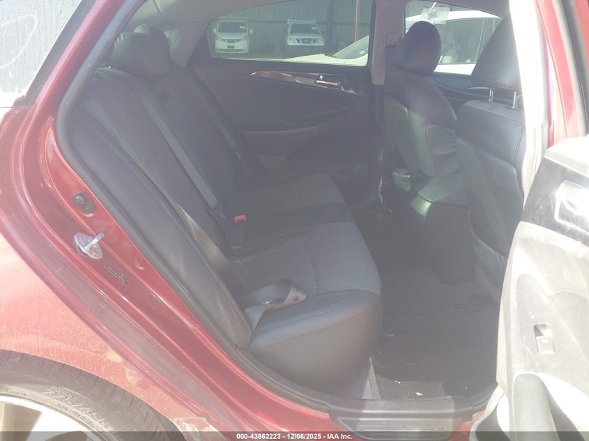 5NPEC4AB1EH861654 2014 HYUNDAI SONATA photo no. 8