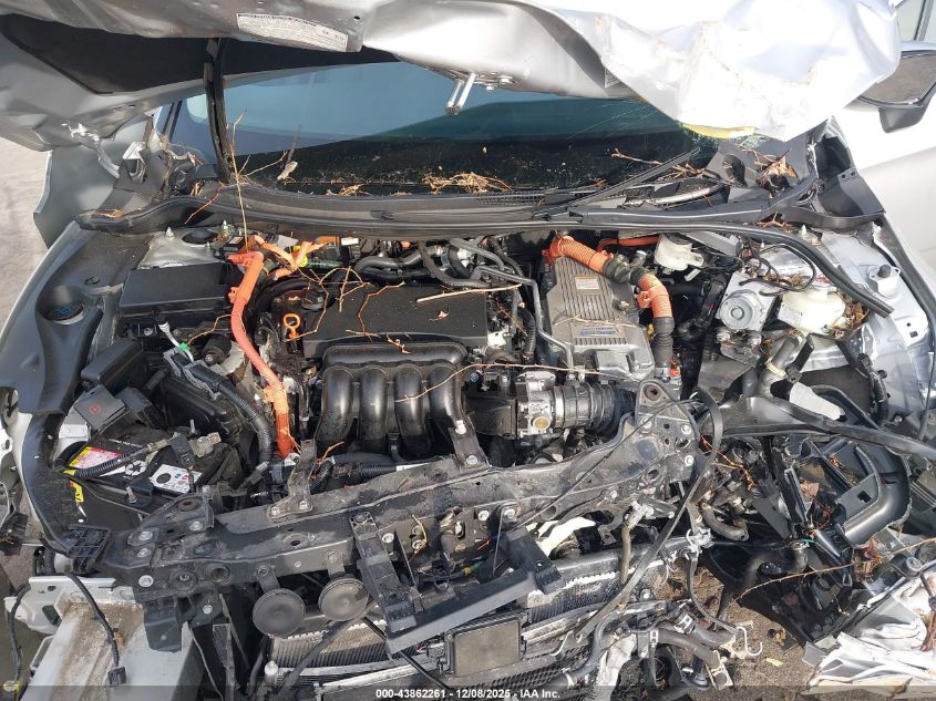 2018 Honda Clarity Plug-In Hybrid Touring VIN: JHMZC5F39JC006827 Lot: 43862261