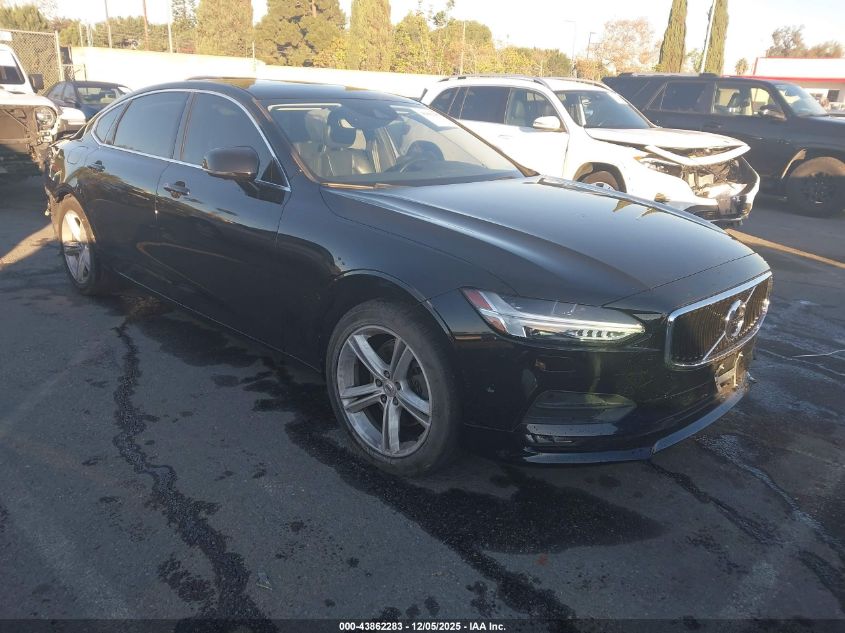 VOLVO S90 T5 MOMENTUM