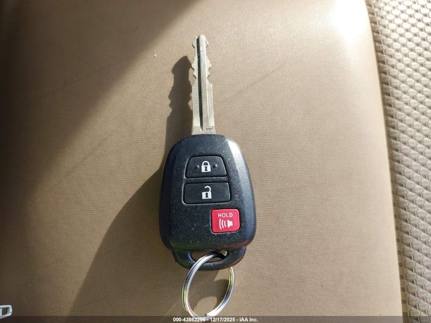 2017 Toyota Tacoma Trd Pro VIN: 5TFCZ5AN2HX082729 Lot: 43862296