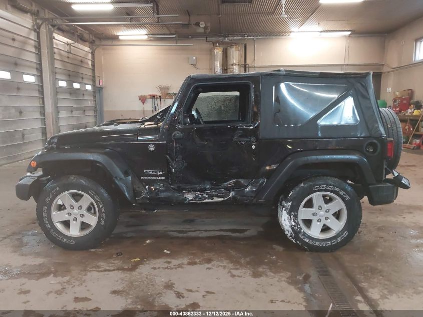 2011 Jeep Wrangler Sport VIN: 1J4AA2D15BL577182 Lot: 43862333