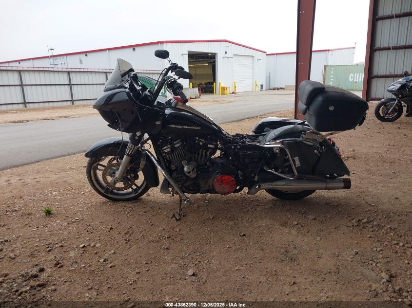 2017 Harley-Davidson Fltrxs Road Glide Special VIN: 1HD1KTC19HB696991 Lot: 43862390