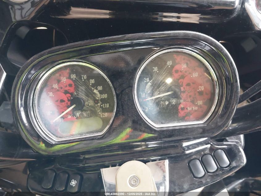 2017 Harley-Davidson Fltrxs Road Glide Special VIN: 1HD1KTC19HB696991 Lot: 43862390