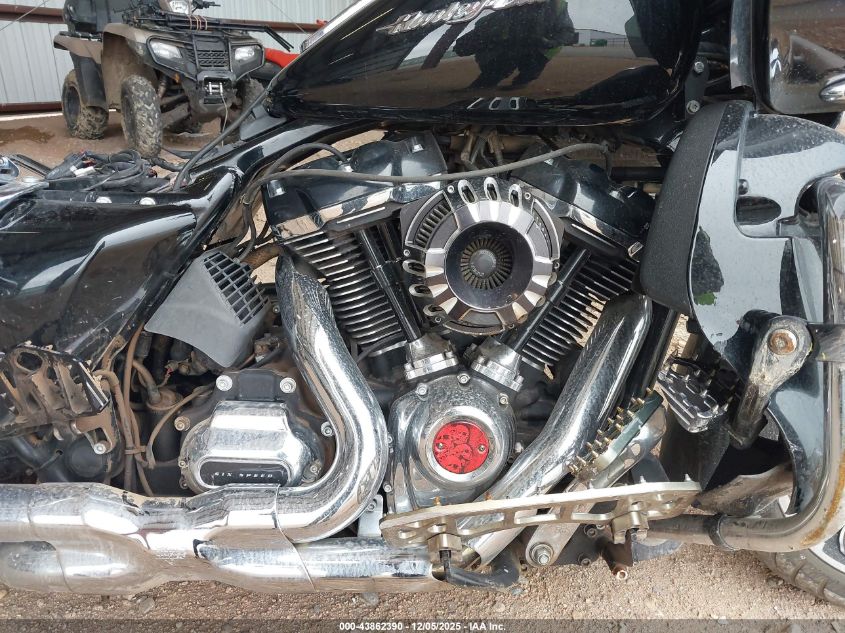 2017 Harley-Davidson Fltrxs Road Glide Special VIN: 1HD1KTC19HB696991 Lot: 43862390