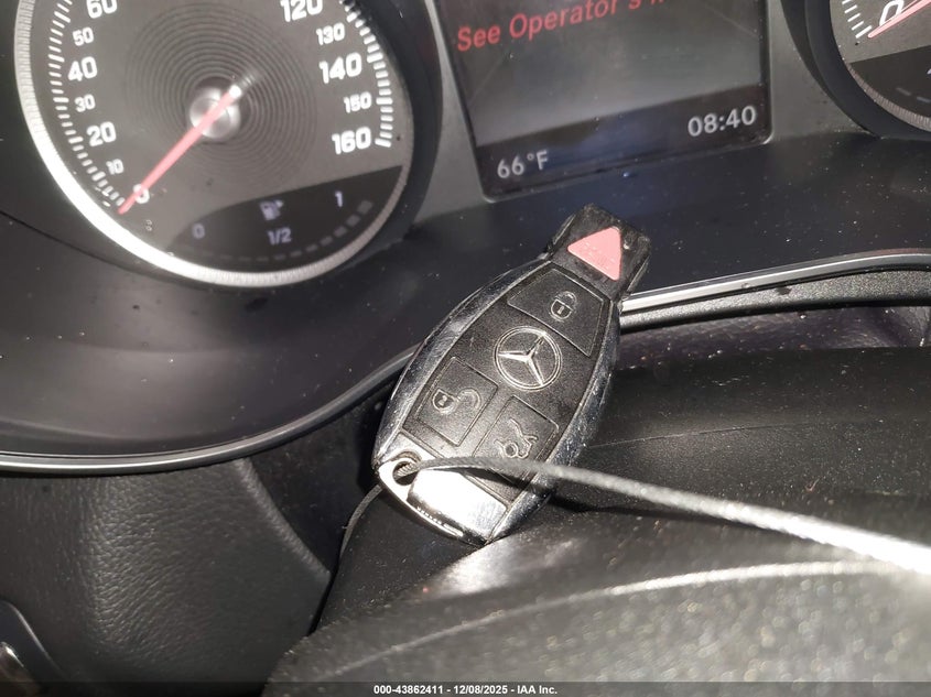 55SWF4JB8FU046068 2015 MERCEDES-BENZ C-KLASSE photo no. 11