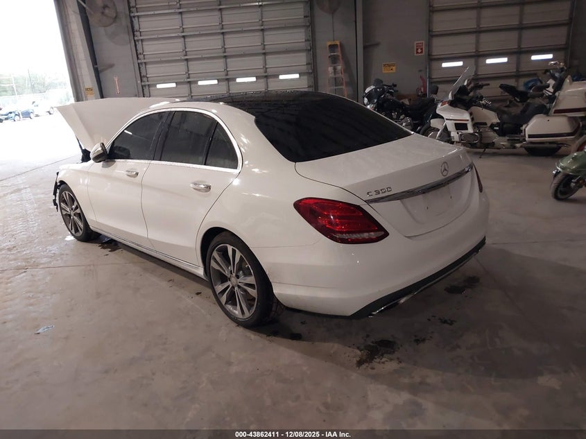 55SWF4JB8FU046068 2015 MERCEDES-BENZ C-KLASSE photo no. 3