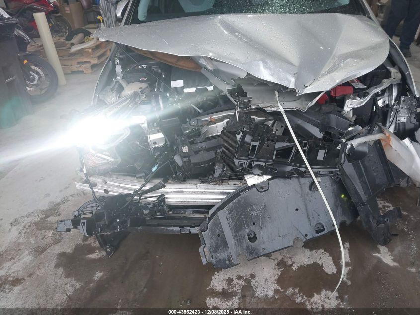 2018 Toyota Prius Two VIN: JTDKBRFU5J3596966 Lot: 43862423