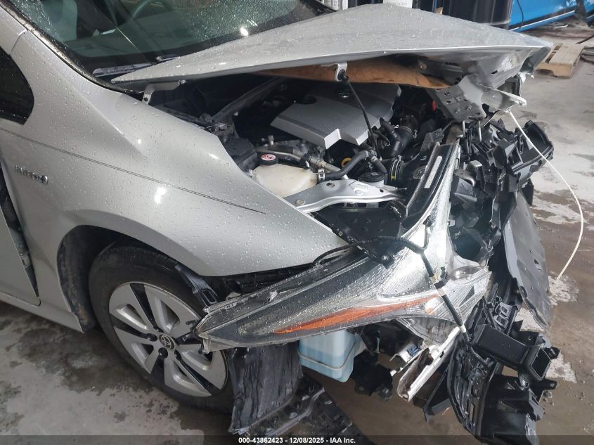 2018 Toyota Prius Two VIN: JTDKBRFU5J3596966 Lot: 43862423