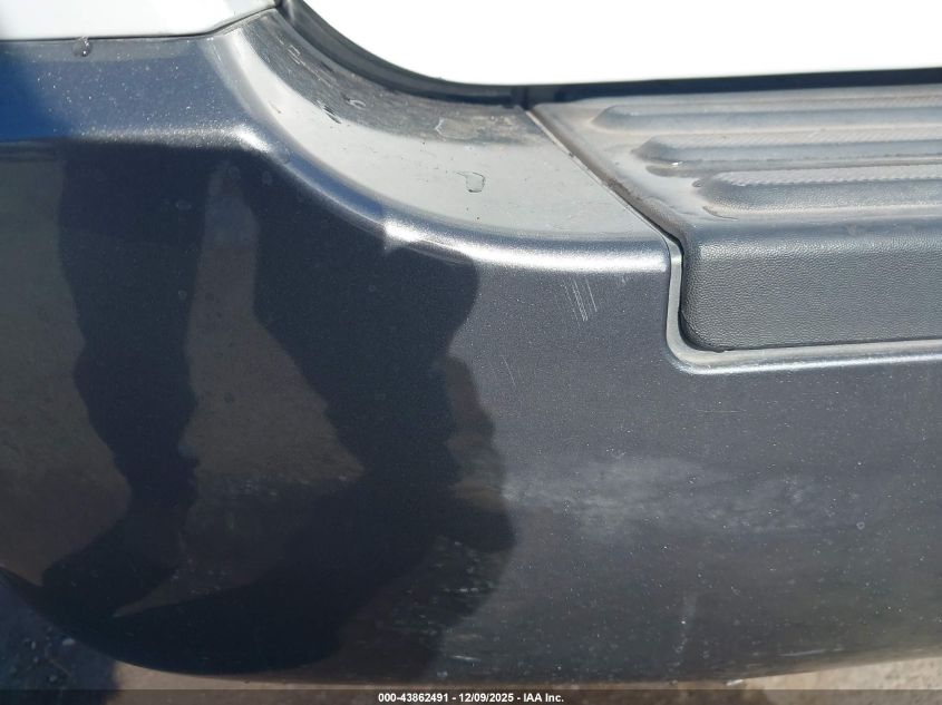 2004 Ford Expedition Nbx/Xlt VIN: 1FMFU16L14LB17303 Lot: 43862491