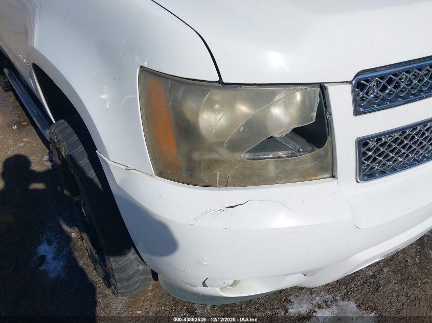 2011 Chevrolet Tahoe Ltz VIN: 1GNSKCE0XBR209202 Lot: 43862539