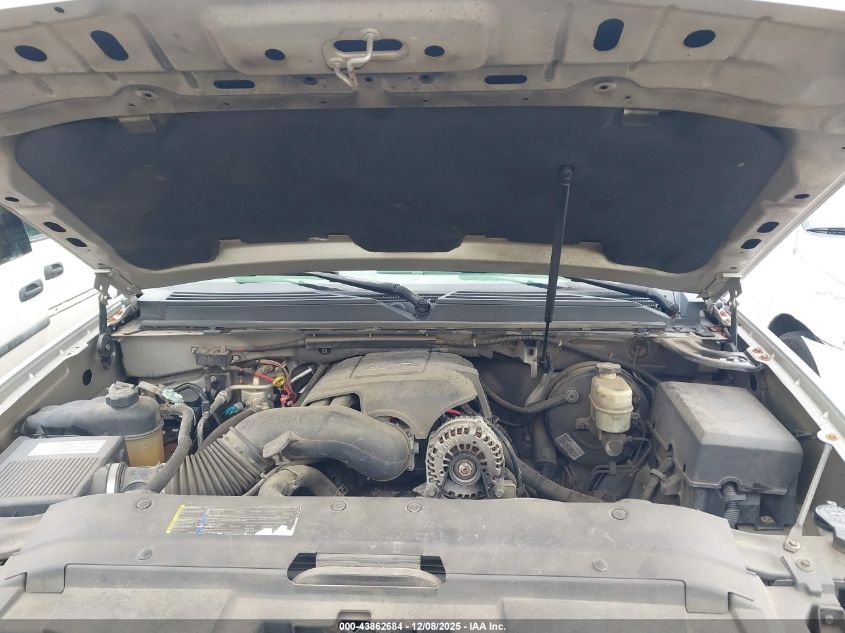 2007 Chevrolet Suburban 1500 Lt VIN: 1GNFC16067J221449 Lot: 43862684