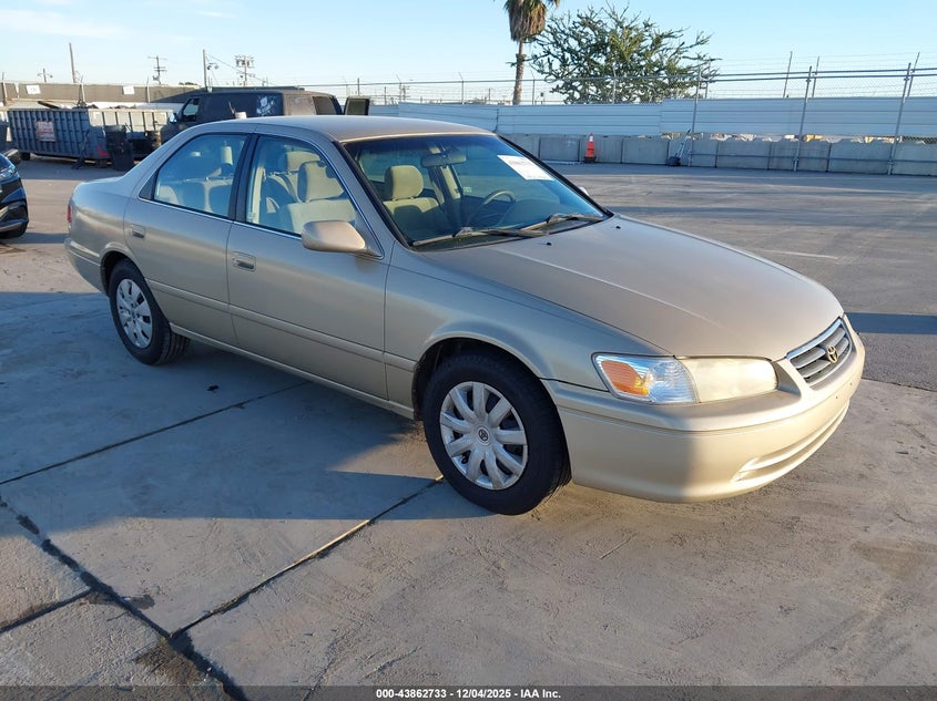 JT2BG22K810546358 2001 Toyota Camry Le auction photo 1