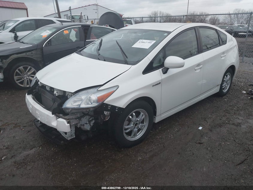 2011 TOYOTA PRIUS auction photo 2