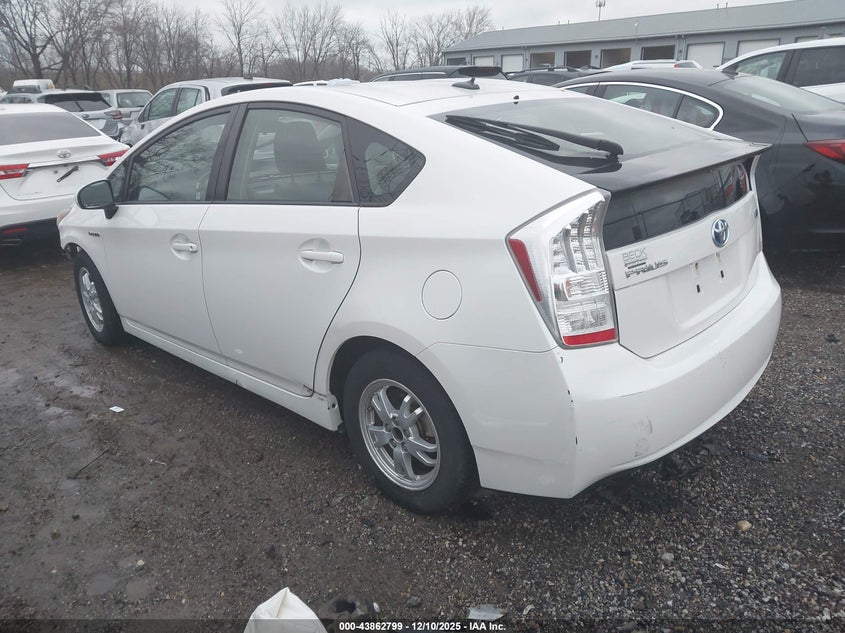 2011 TOYOTA PRIUS auction photo 3