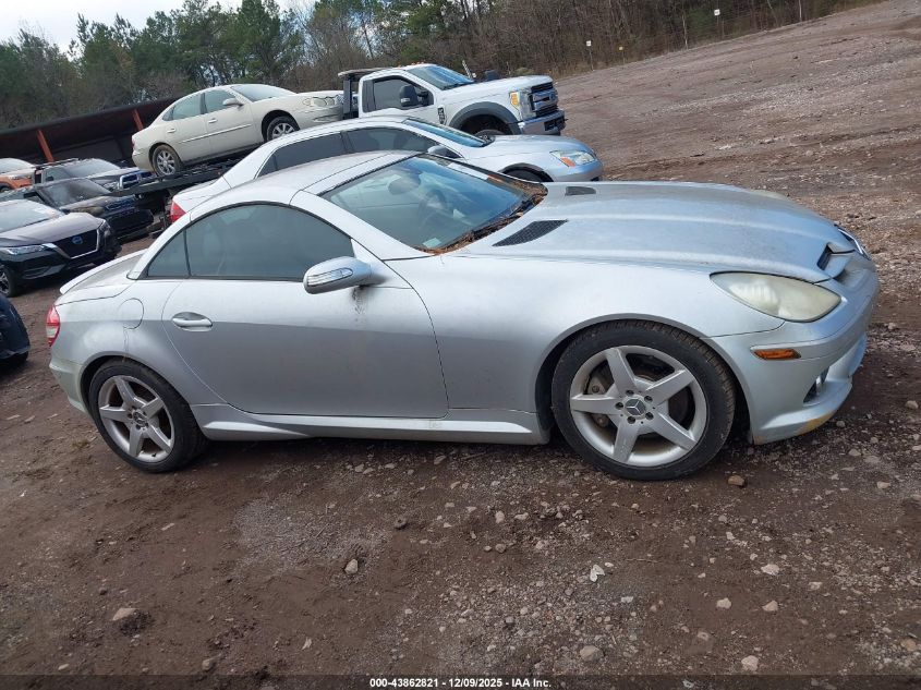 2007 Mercedes-Benz Slk 350 VIN: WDBWK56F57F152648 Lot: 43862821