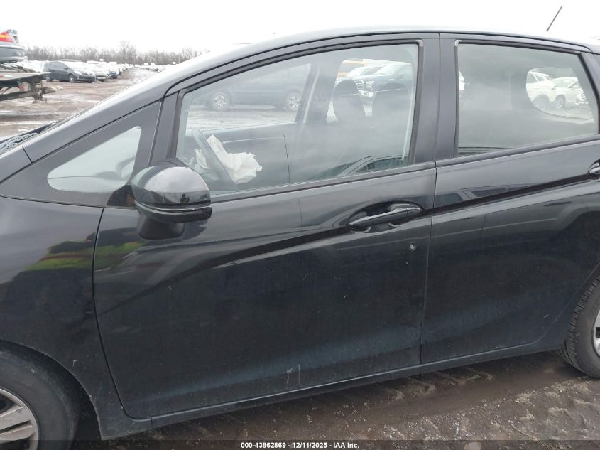 2016 Honda Fit Lx VIN: JHMGK5H53GS010587 Lot: 43862869