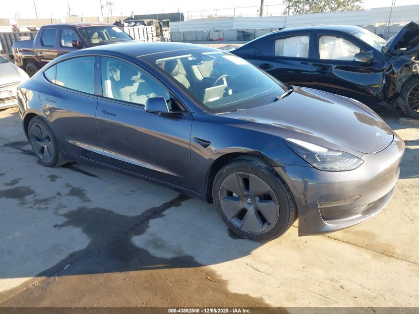 TESLA MODEL 3 REAR-WHEEL DRIVE