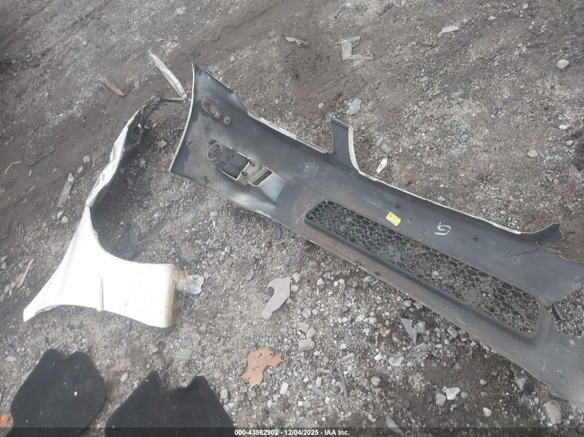 2001 Lexus Is 300 VIN: JTHBD182410009440 Lot: 43862902