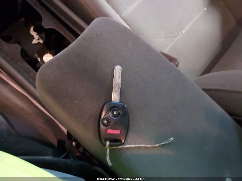 2008 Honda Civic Lx VIN: 1HGFA15598L033334 Lot: 43862945