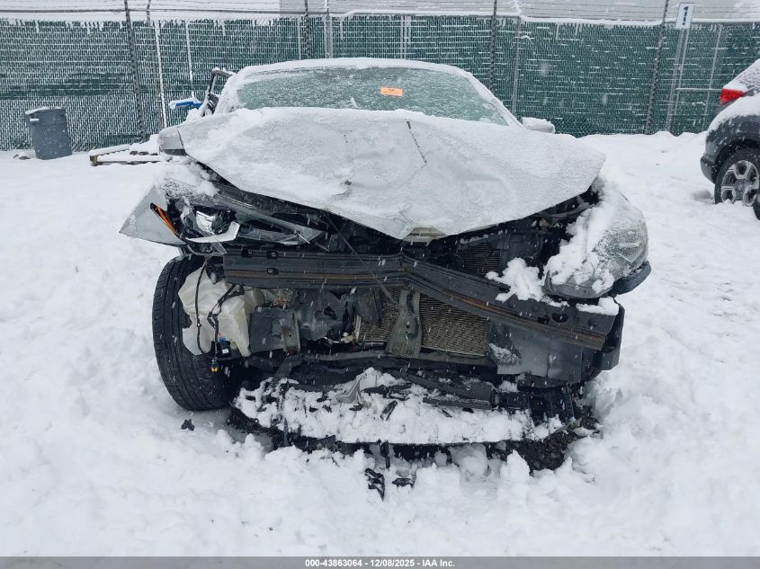 2017 Nissan Sentra Sl VIN: 3N1AB7APXHY225310 Lot: 43863064