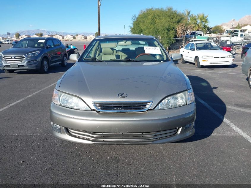 2000 Lexus Es 300 VIN: JT8BF28G2Y0270068 Lot: 43863072