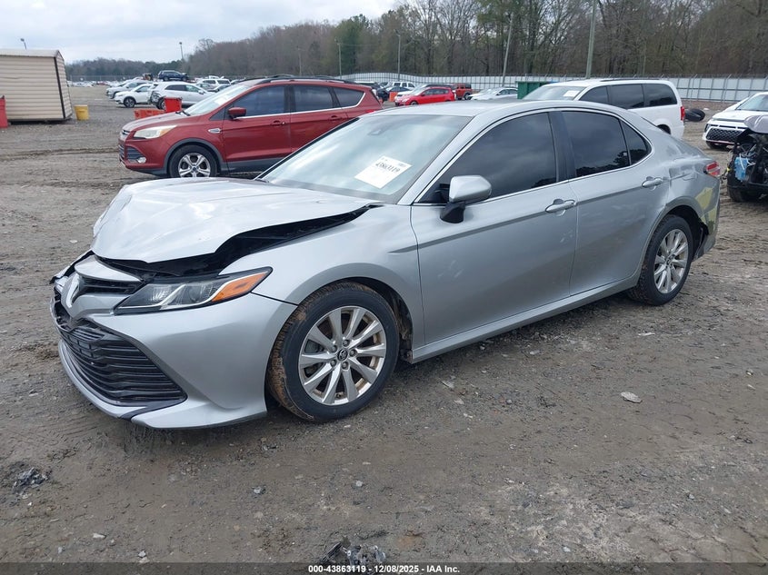 JTNB11HK4J3012102 2018 TOYOTA CAMRY photo no. 2