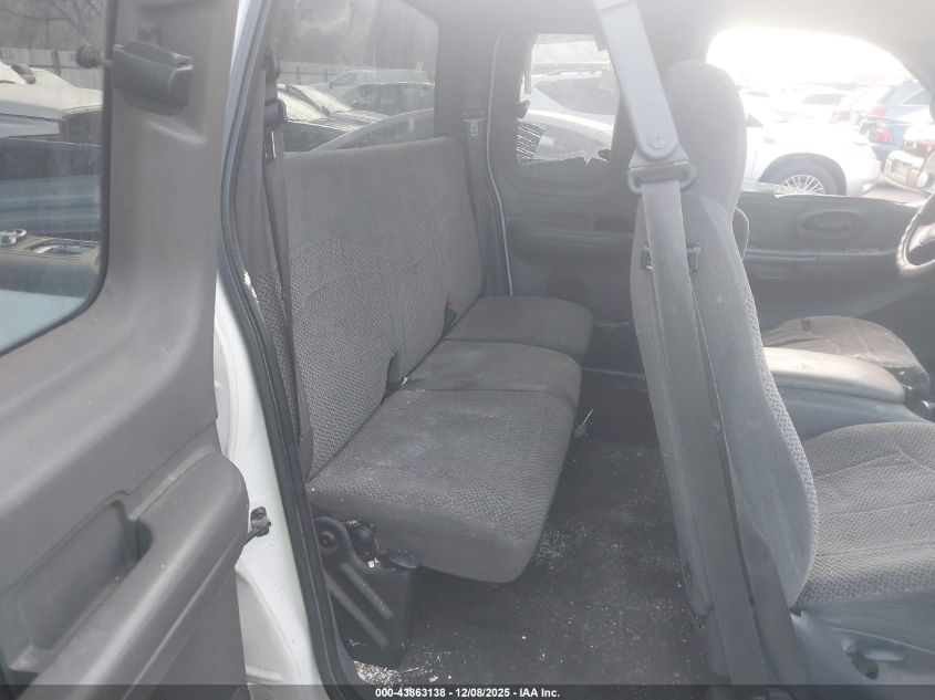 2000 Ford F-150 Work Series/Xl/Xlt VIN: 1FTZX1723YKA32005 Lot: 43863138