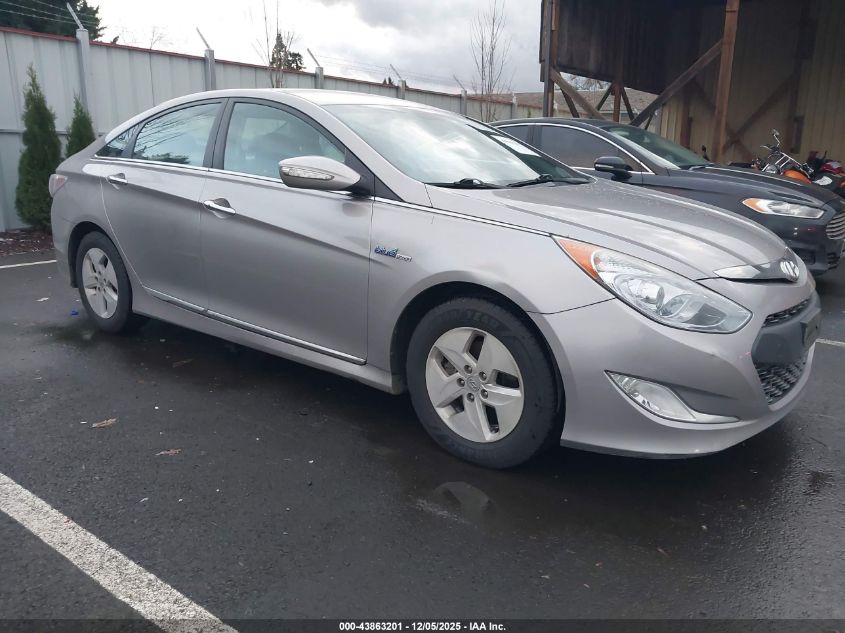 HYUNDAI SONATA HYBRID