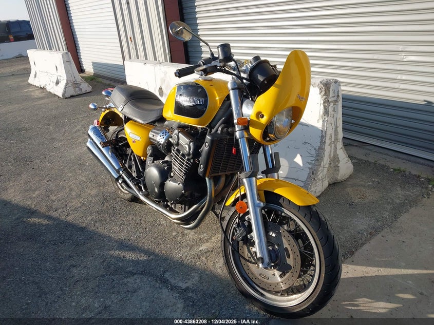 SMT398DL5XJ074784 1999 Triumph Motorcycle Thunderbird Sport auction photo 1