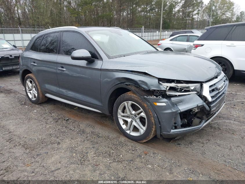 AUDI Q5 2.0T PREMIUM/2.0T TECH PREMIUM