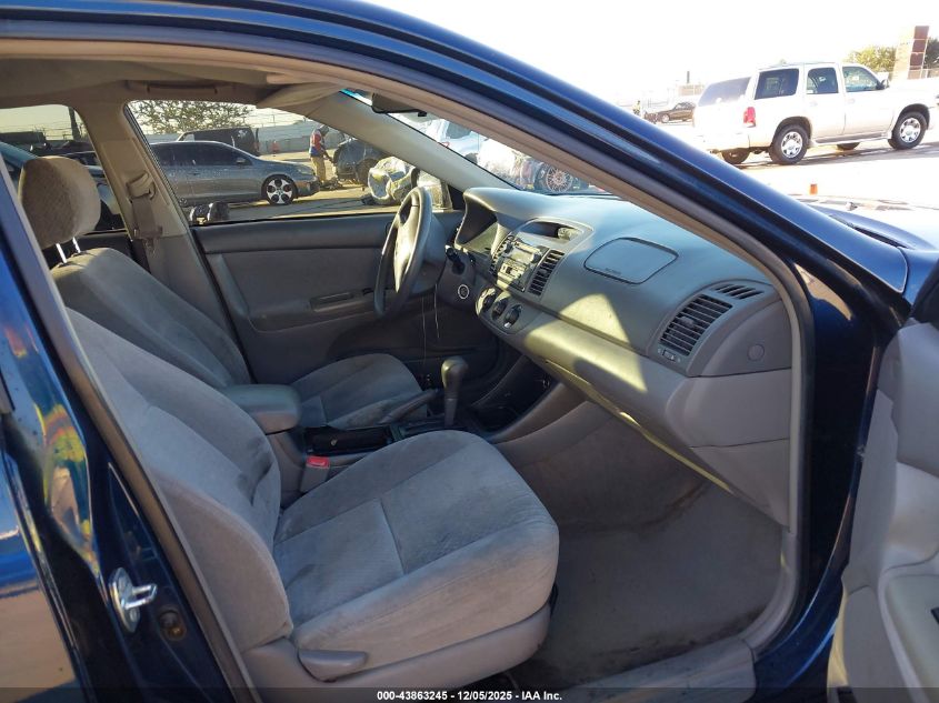 2004 Toyota Camry Le