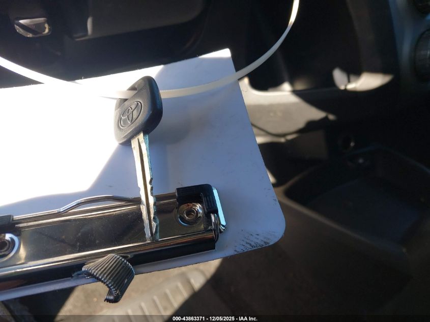 2007 Toyota Yaris VIN: JTDJT923X75078533 Lot: 43863371