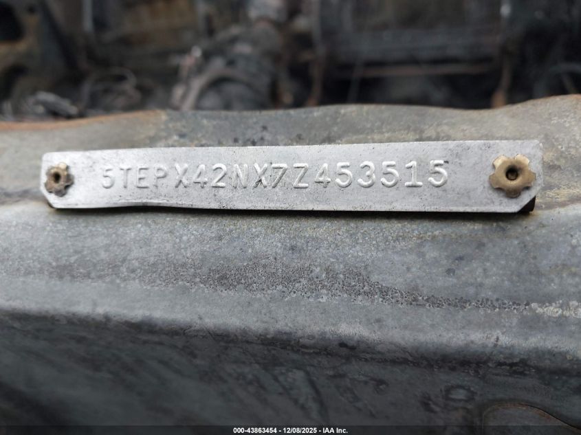 2007 Toyota Tacoma VIN: 5TEPX42NX7Z453515 Lot: 43863454