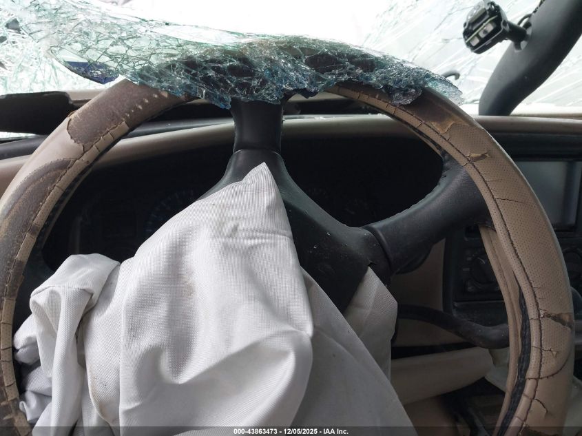 2002 Chevrolet Tahoe Lt VIN: 1GNEC13Z72J343096 Lot: 43863473