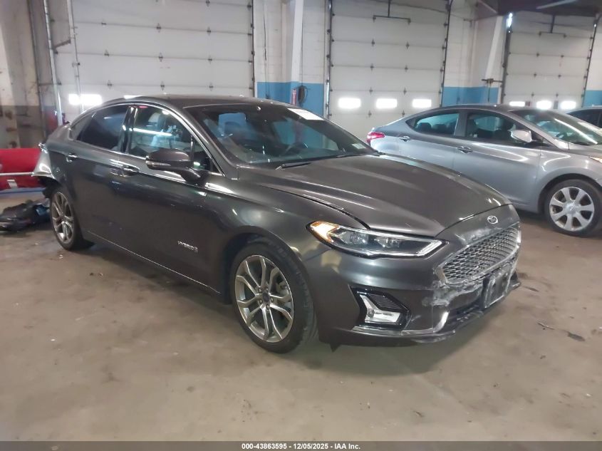 FORD FUSION HYBRID TITANIUM