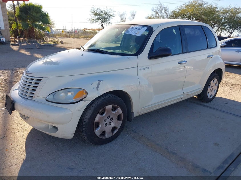 3C4FY58BX5T610777 2005 CHRYSLER PT CRUISER photo no. 2