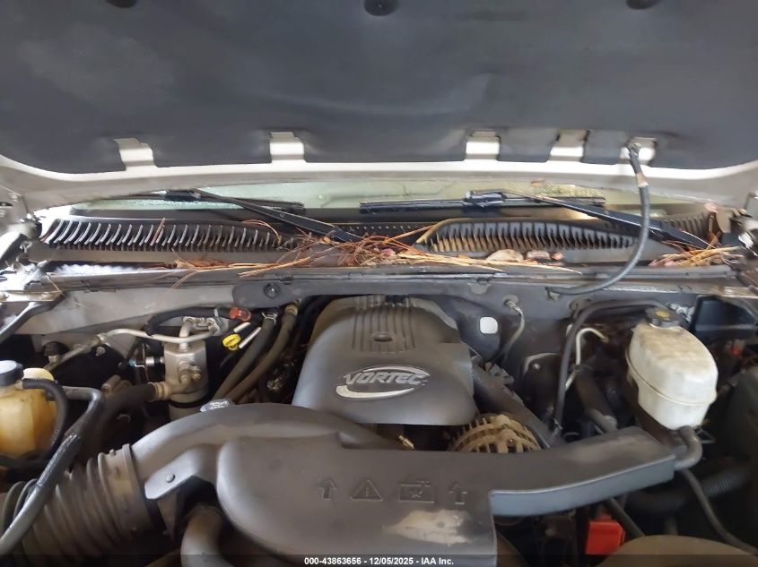 2004 Chevrolet Tahoe Lt VIN: 1GNEC13Z44R243011 Lot: 43863656