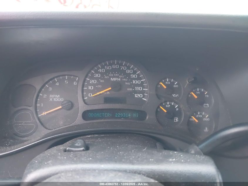 2004 Chevrolet Tahoe Ls VIN: 1GNEC13Z34R164137 Lot: 43863753