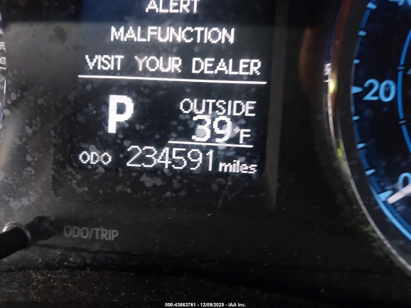 2018 Toyota Corolla Le VIN: 2T1BURHE4JC066169 Lot: 43863761