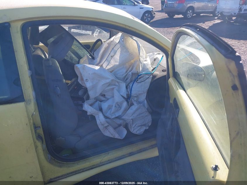 2001 Volkswagen New Beetle Gl VIN: 3VWBK21C21M445536 Lot: 43863773