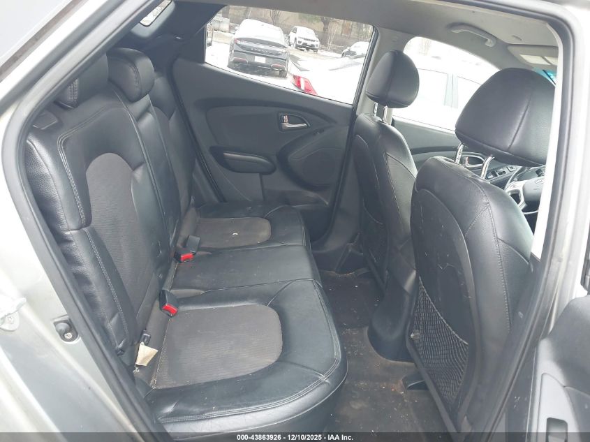 2012 Hyundai Tucson Gls VIN: KM8JUCAC4CU371402 Lot: 43863926