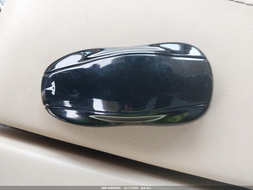 2015 Tesla Model S 60/70/85 VIN: 5YJSA1S13FFP77011 Lot: 43863935