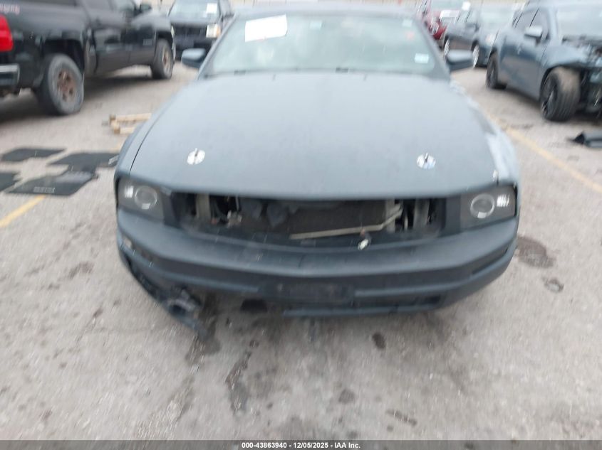 2005 Ford Mustang Gt Deluxe/Gt Premium VIN: 1ZVFT82H155169020 Lot: 43863940