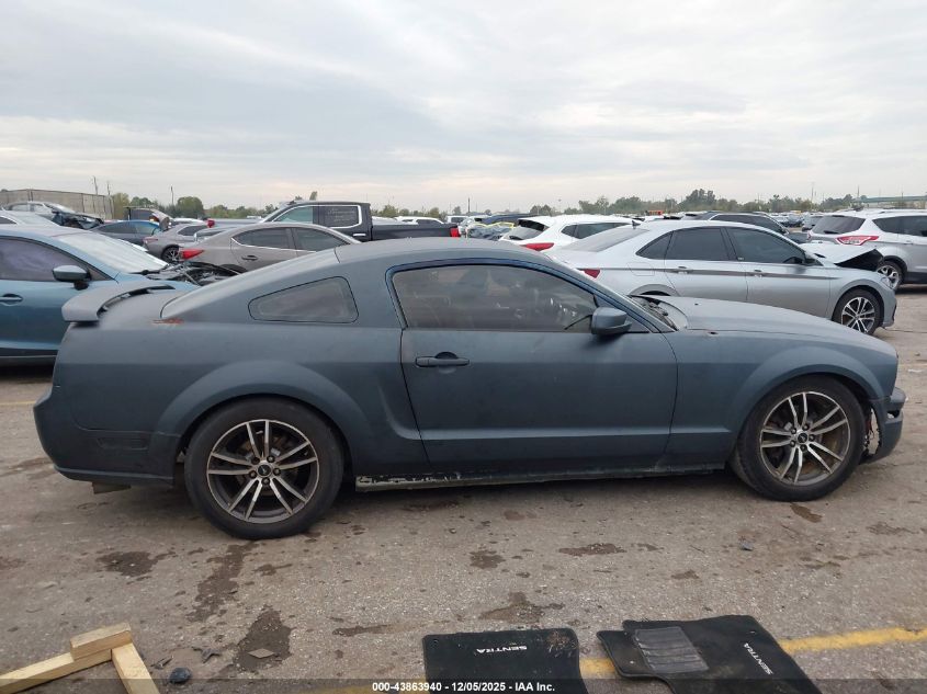 2005 Ford Mustang Gt Deluxe/Gt Premium VIN: 1ZVFT82H155169020 Lot: 43863940