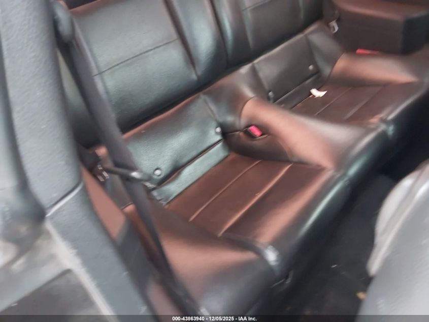 2005 Ford Mustang Gt Deluxe/Gt Premium VIN: 1ZVFT82H155169020 Lot: 43863940