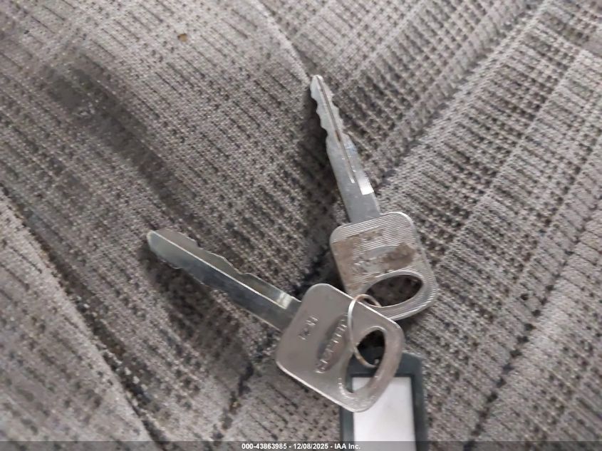 2001 Ford E-350 Super Duty Commercial/Recreational VIN: 1FTSE34F01HA56713 Lot: 43863985