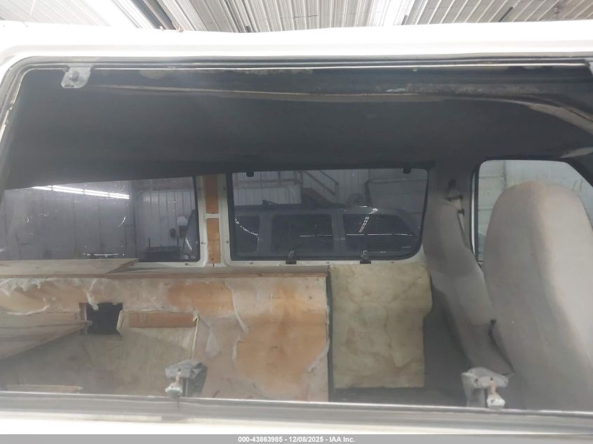 2001 Ford E-350 Super Duty Commercial/Recreational VIN: 1FTSE34F01HA56713 Lot: 43863985